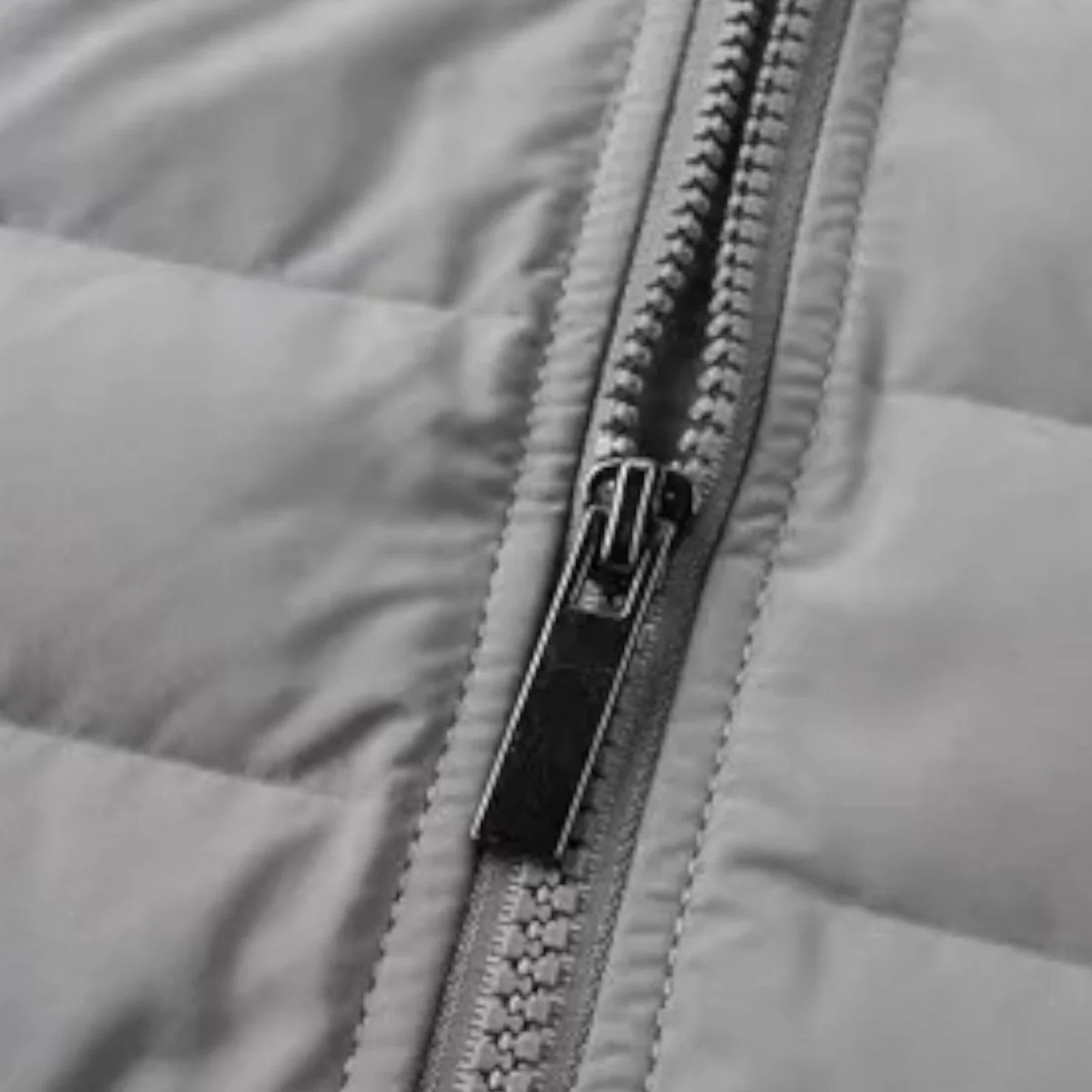 Old Cavendish | Men’s Hooded Quilted Down Jacket